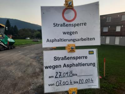Asphaltierung der Zufahrtsstrasse am Mittwoch, 27.9.2023! 